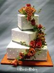 WEDDING CAKE 272